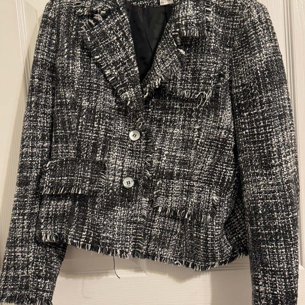 Vintage Newport News Black & White Acrylic Knit Ribbon Tie Sweater/Blazer